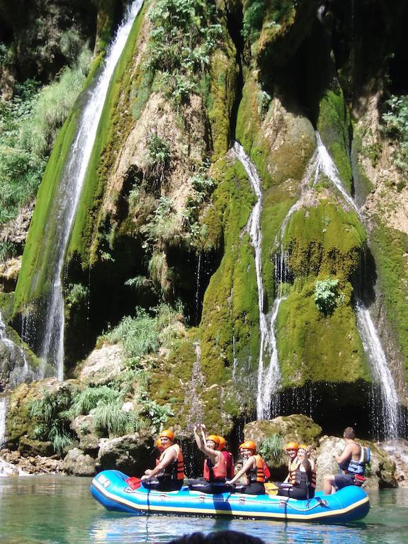 Отель Rafting Center Drina Tara Bastasi Экстерьер фото