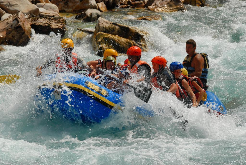 Отель Rafting Center Drina Tara Bastasi Экстерьер фото