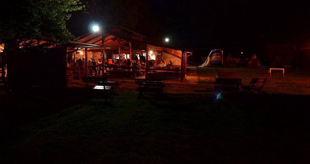 Отель Rafting Center Drina Tara Bastasi Экстерьер фото